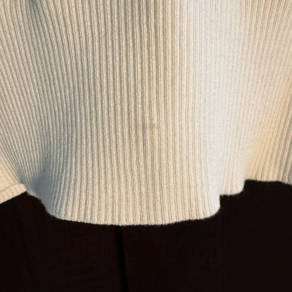 Anthropologie Maeve White V-Neck Sweater with Black Accents - Picture 6 of 7